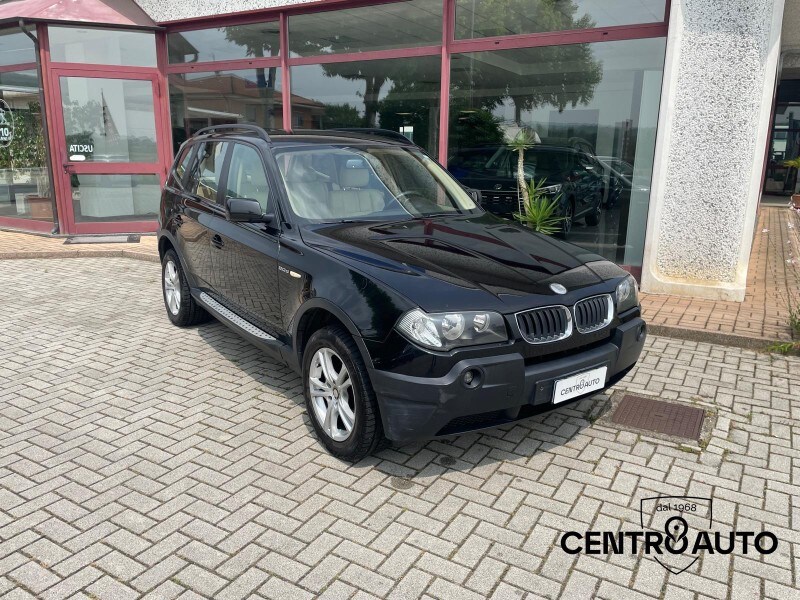 Foto BMW X3            (E83)