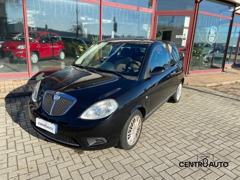 Foto Lancia Ypsilon