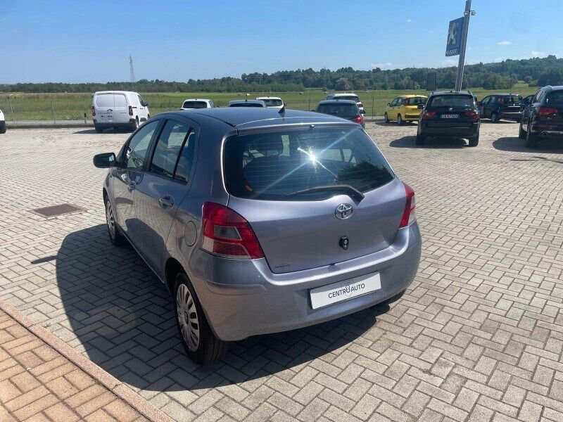 Foto Toyota Yaris